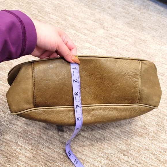 Ecco Shoulder Bag - Picture 14 of 16